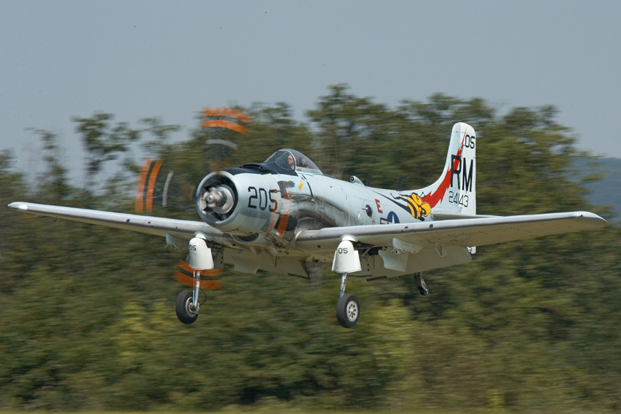 Douglas%20AD-4N%20Skyraider