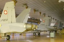 Payerne%20-%20museum%20and%20airbase