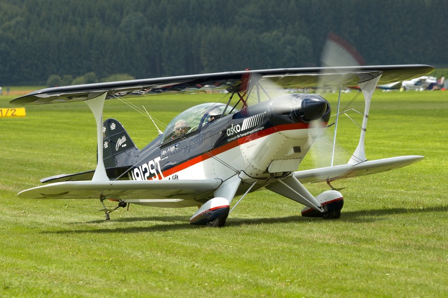Aerobatic