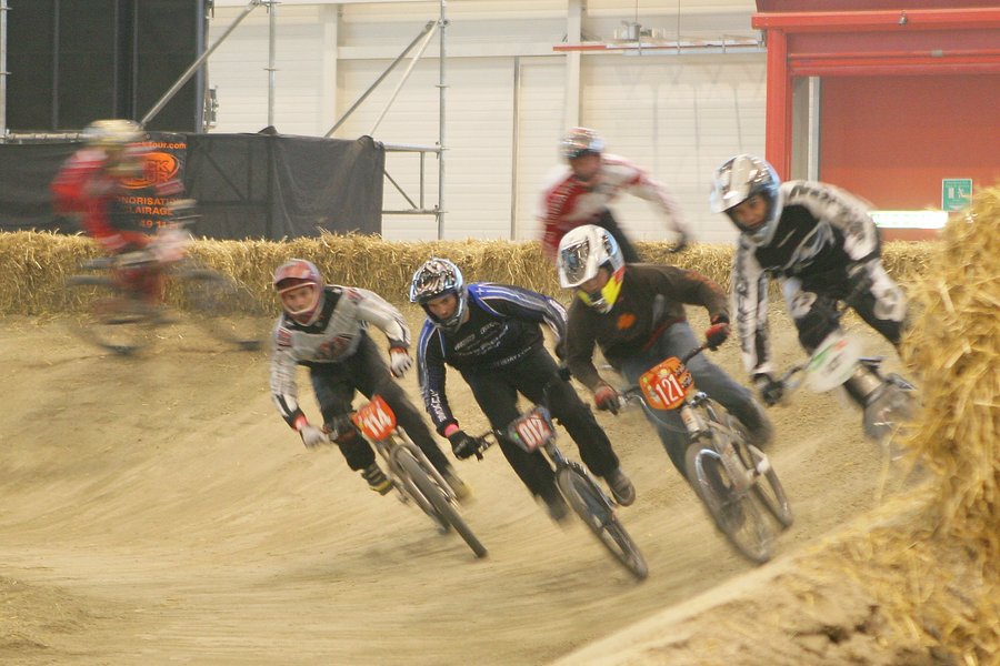 Geneva%20BMX%20Indoor%202005