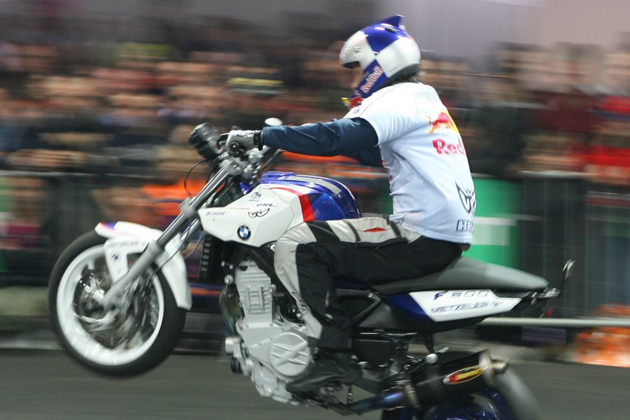 Stunt%20Riding%20Show